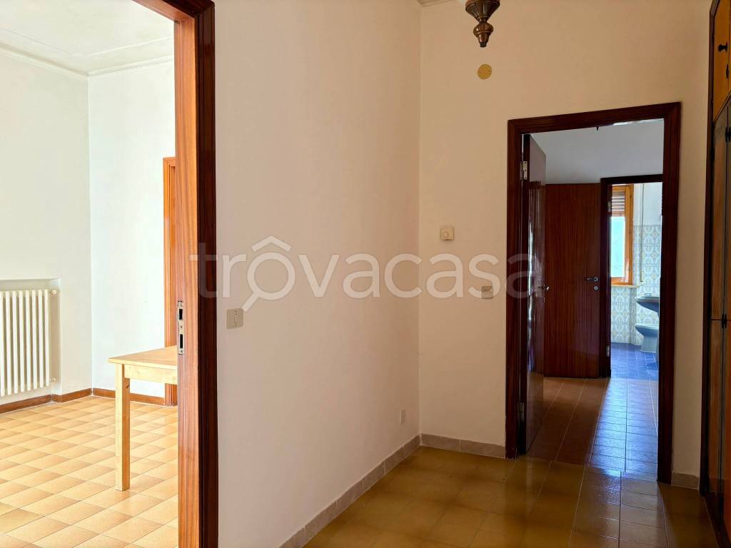 appartamento in vendita a Montemarciano in zona Marina