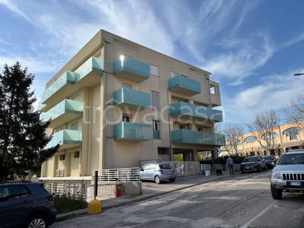 appartamento in vendita a Montemarciano in zona Marina