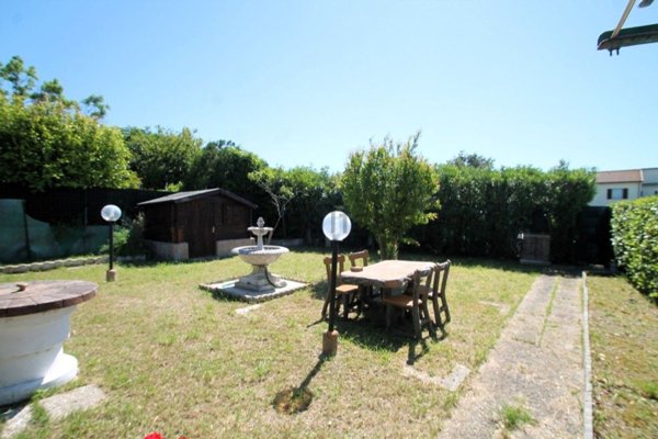 appartamento in vendita a Montemarciano in zona Gelso