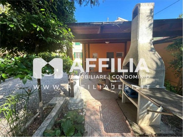 appartamento in vendita a Montemarciano in zona Grugnaletto