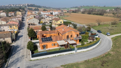 appartamento in vendita a Montemarciano in zona Gabella