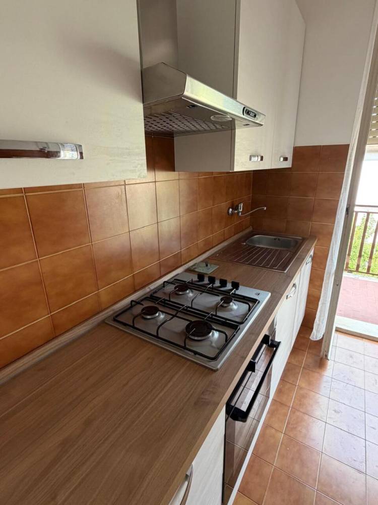 appartamento in vendita a Montemarciano in zona Marina