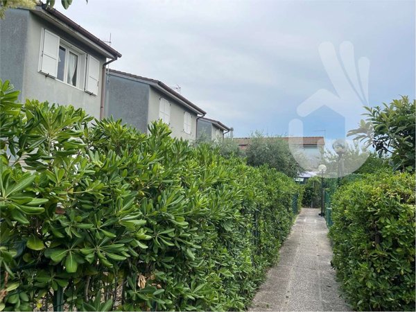 appartamento in vendita a Montemarciano in zona Gelso