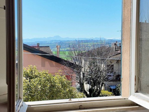 appartamento in vendita a Montemarciano in zona Grugnaletto