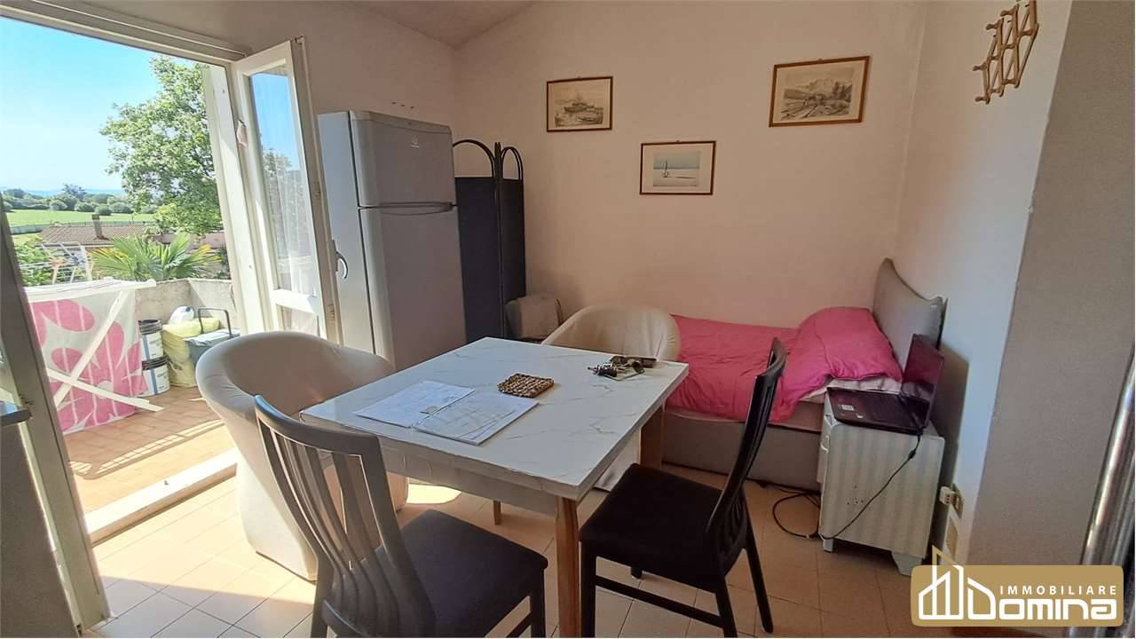 appartamento in vendita a Montemarciano in zona Gelso