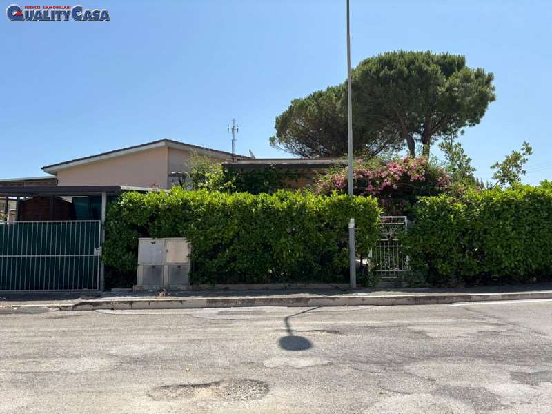 appartamento in vendita a Montemarciano in zona Gelso