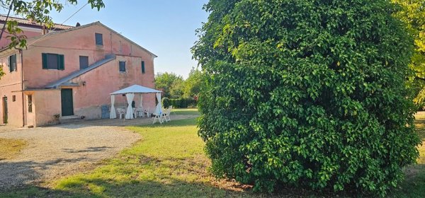 casa indipendente in vendita a Monte Roberto
