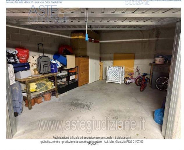 terreno edificabile in vendita a Monte Roberto in zona Pianello Vallesina