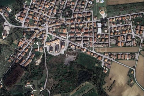 appartamento in vendita a Monte Roberto in zona Pianello Vallesina