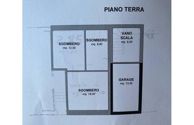 appartamento in vendita a Monte Roberto in zona Pianello Vallesina