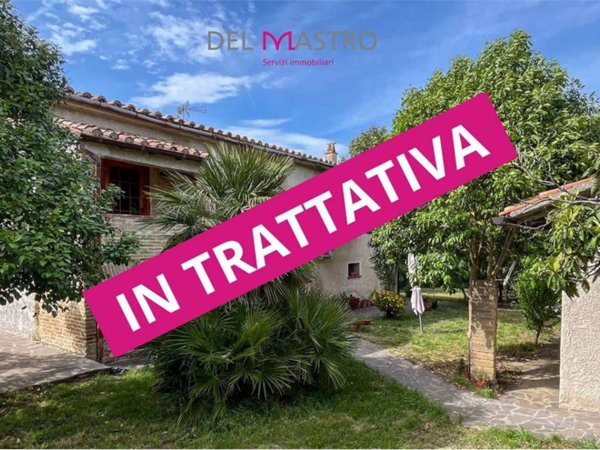 appartamento in vendita a Monte Roberto