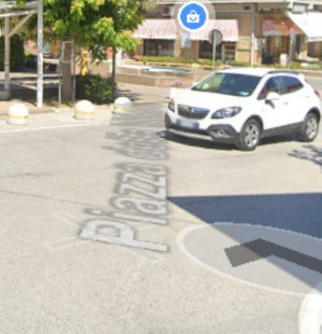 ufficio in vendita a Monte Roberto in zona Pianello Vallesina