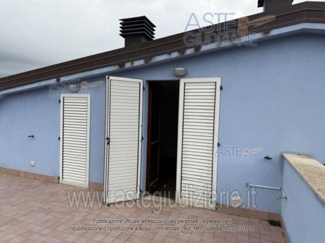 appartamento in vendita a Monte Roberto in zona Pianello Vallesina