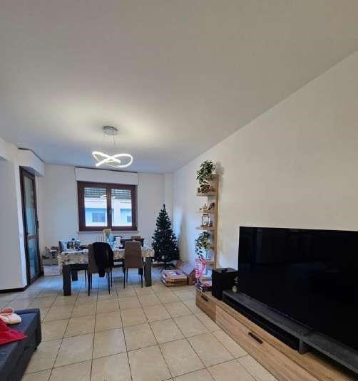 appartamento in vendita a Monte Roberto in zona Pianello Vallesina