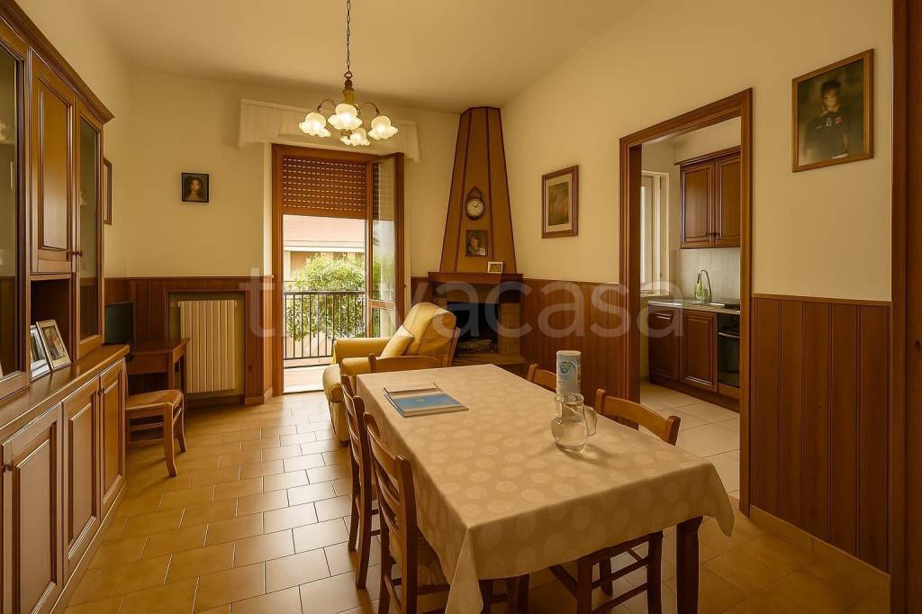 appartamento in vendita a Monte Roberto in zona Pianello Vallesina
