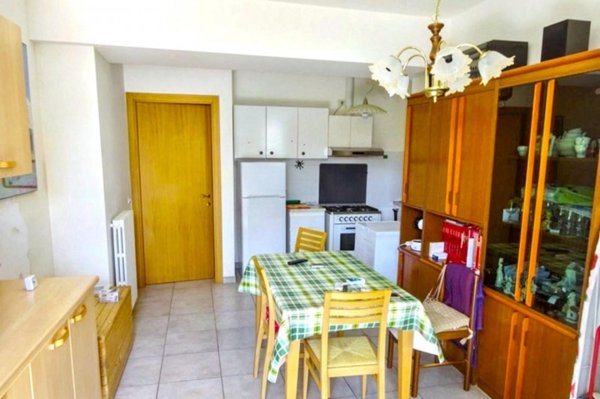 appartamento in vendita a Monte Roberto in zona Pianello Vallesina