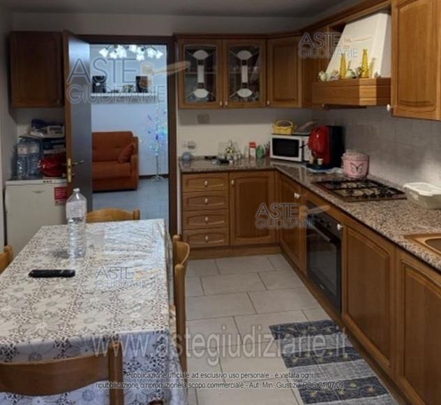 appartamento in vendita a Monte Roberto in zona Pianello Vallesina