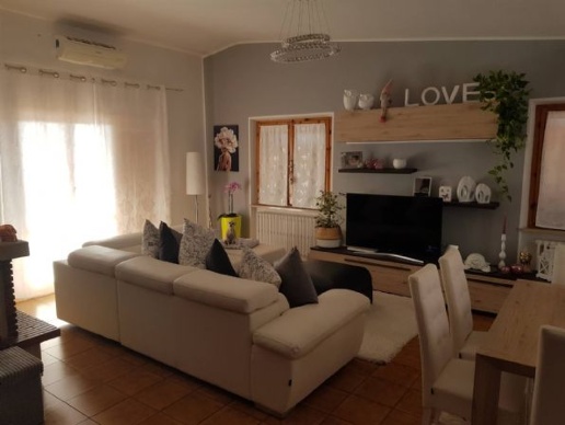 appartamento in vendita a Monte Roberto