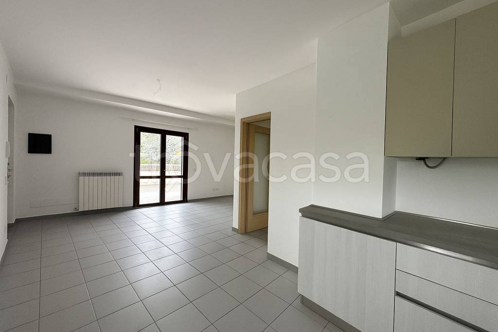 appartamento in vendita a Monte Roberto in zona Pianello Vallesina