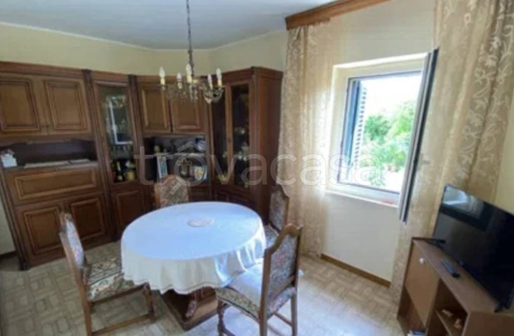 appartamento in vendita a Monte Roberto in zona Pianello Vallesina