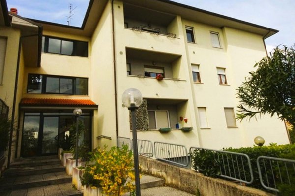 locale di sgombero in vendita a Monte Roberto in zona Pianello Vallesina