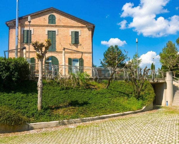 casa indipendente in vendita a Monte Roberto