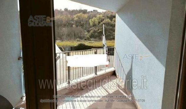 ufficio in vendita a Monte Roberto