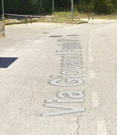 terreno edificabile in vendita a Monte Roberto in zona Pianello Vallesina