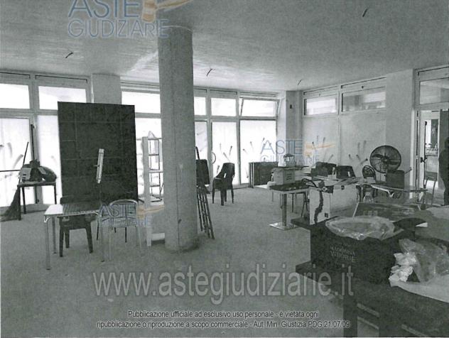 negozio in vendita a Monte Roberto in zona Pianello Vallesina