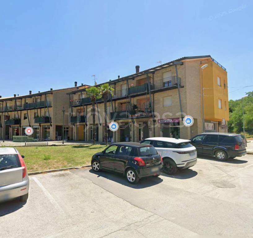 appartamento in vendita a Monte Roberto in zona Pianello Vallesina