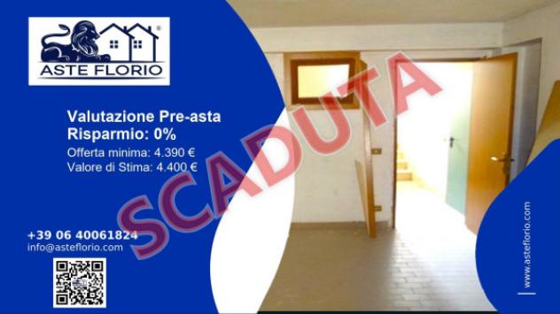 locale commerciale in vendita a Monte Roberto in zona Pianello Vallesina