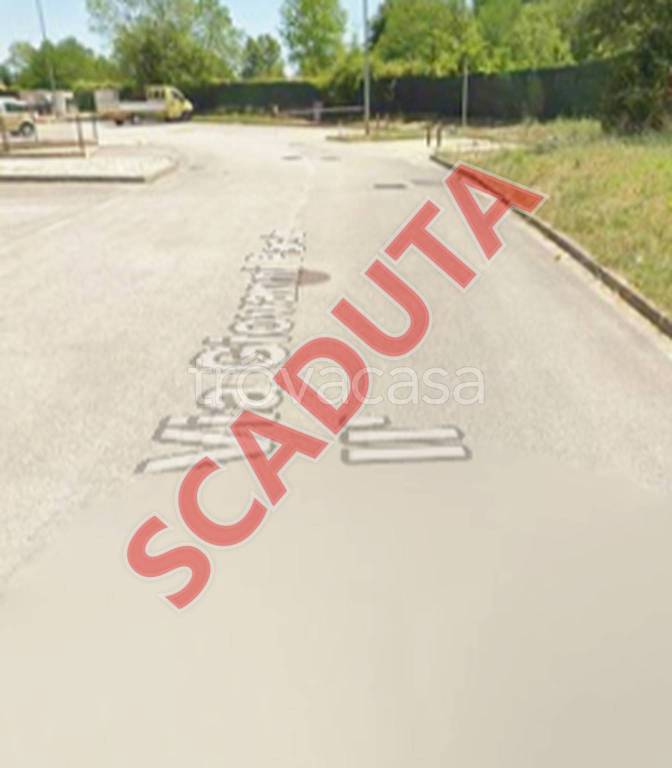 terreno edificabile in vendita a Monte Roberto in zona Pianello Vallesina