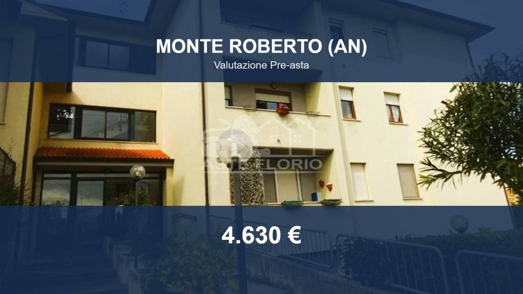 locale commerciale in vendita a Monte Roberto in zona Pianello Vallesina