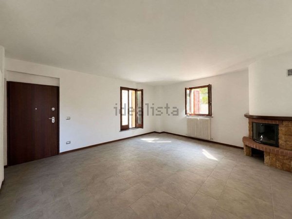 appartamento in vendita a Monte Roberto