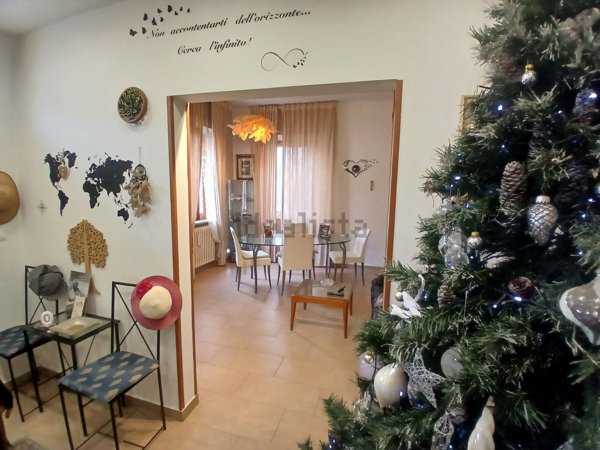 appartamento in vendita a Monte Roberto in zona Pianello Vallesina