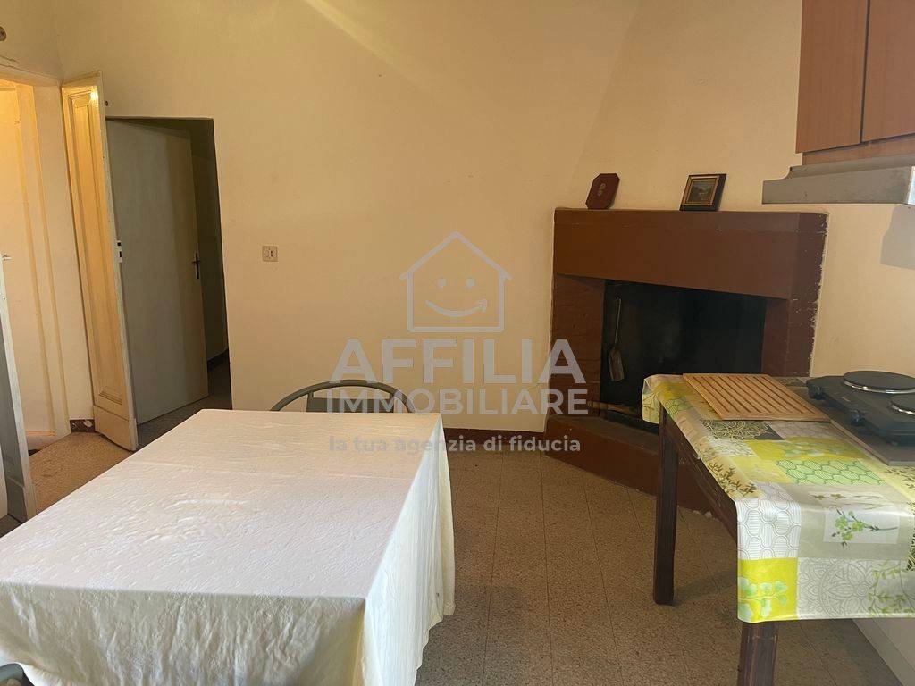 appartamento in vendita a Monte Roberto in zona Sant'Apollinare