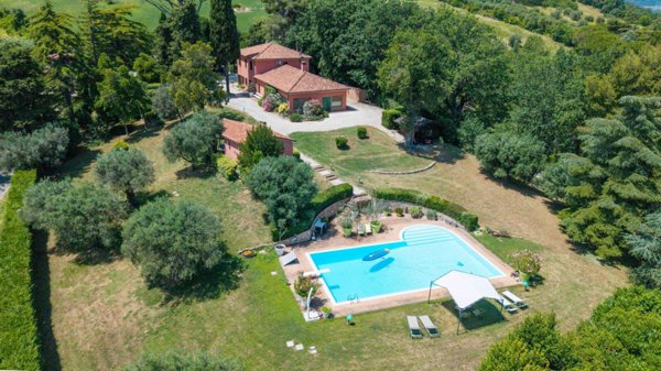 casa indipendente in vendita a Monte Roberto in zona Sant'Apollinare