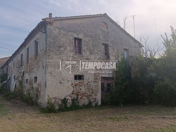 appartamento in vendita a Monte Roberto in zona Sant'Apollinare