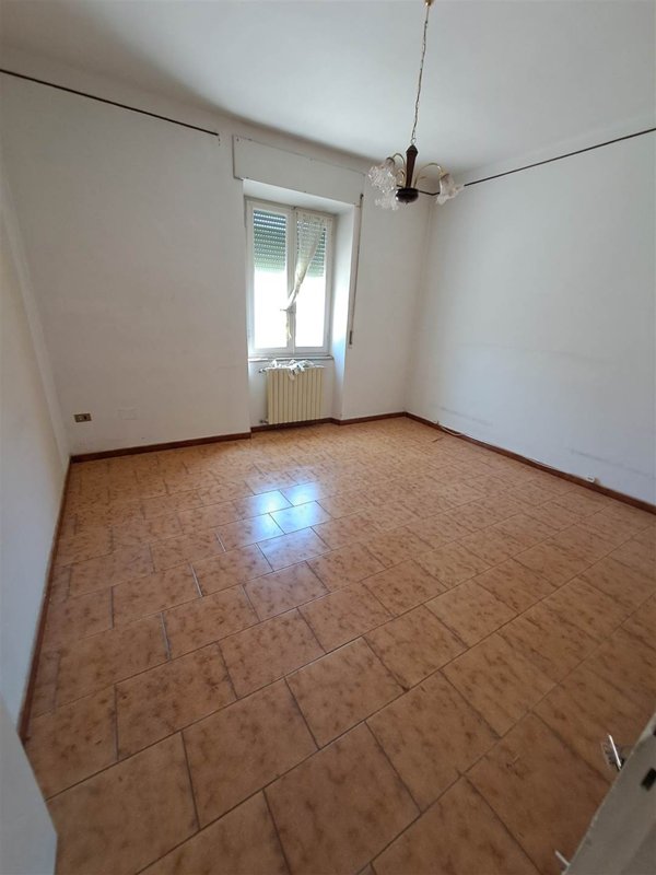 appartamento in vendita a Monte Roberto in zona Pianello Vallesina