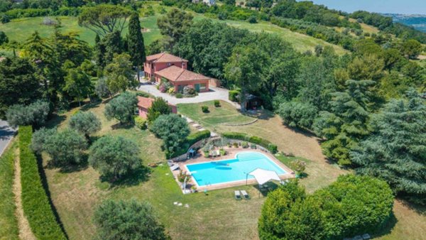 casa indipendente in vendita a Monte Roberto in zona Sant'Apollinare