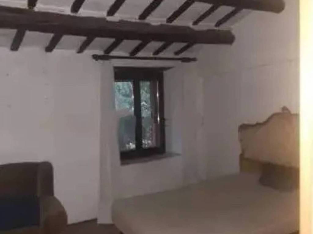 casa indipendente in vendita a Monte Roberto in zona Sant'Apollinare