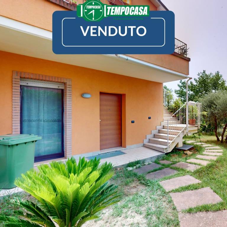 appartamento in vendita a Monte San Vito in zona Borghetto