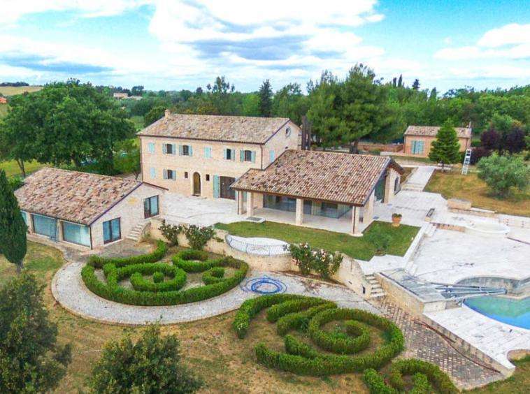 casa indipendente in vendita a Monte San Vito