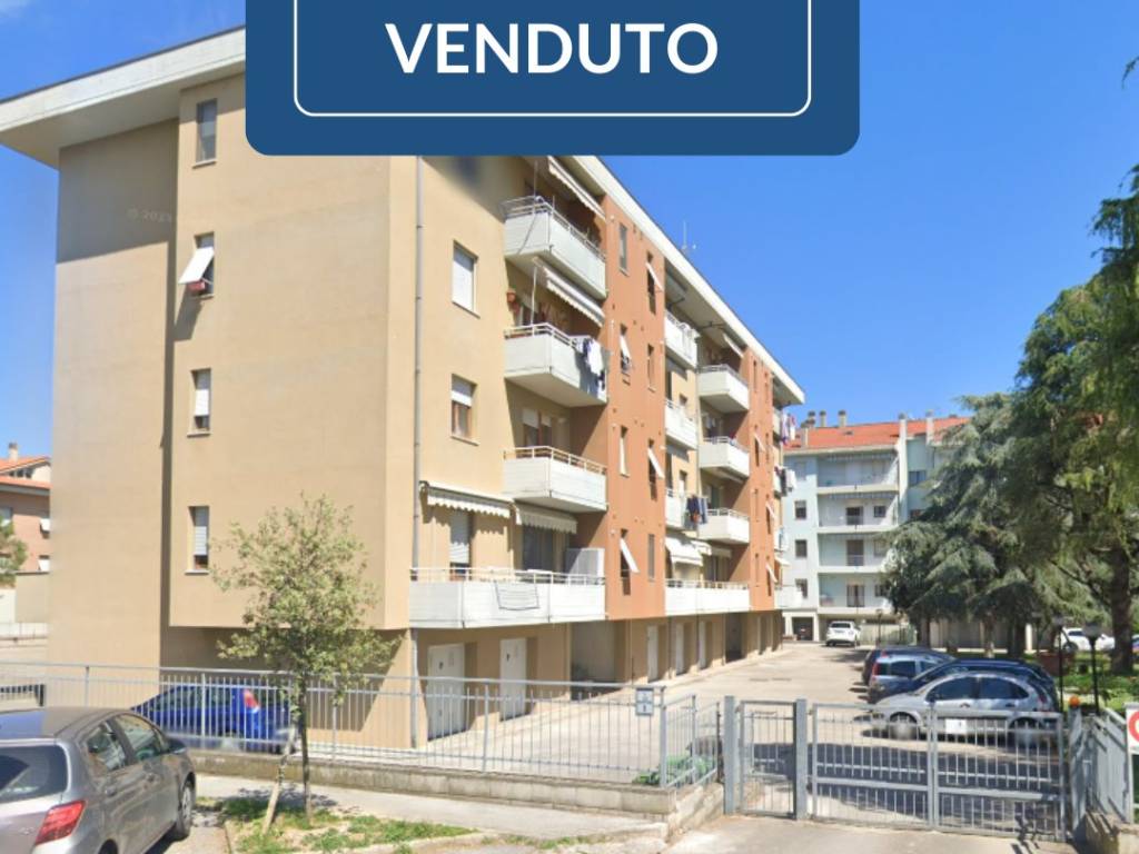 appartamento in vendita a Monte San Vito in zona Borghetto