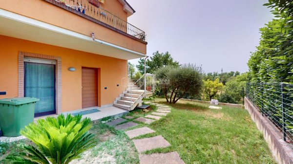 appartamento in vendita a Monte San Vito in zona Borghetto