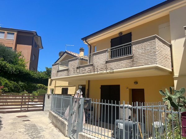 appartamento in vendita a Monte San Vito