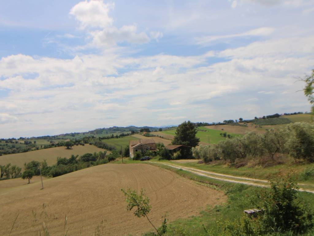 casa indipendente in vendita a Monte San Vito in zona Le Cozze