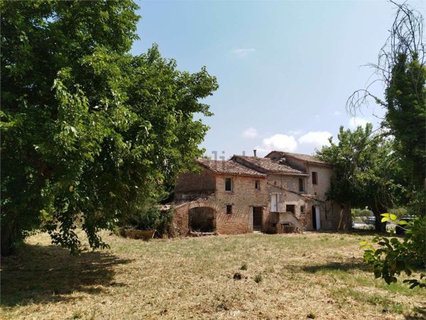 casa indipendente in vendita a Monte San Vito