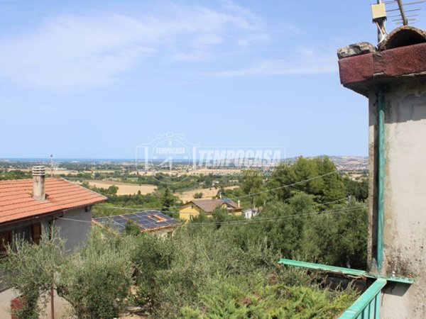 appartamento in vendita a Monte San Vito