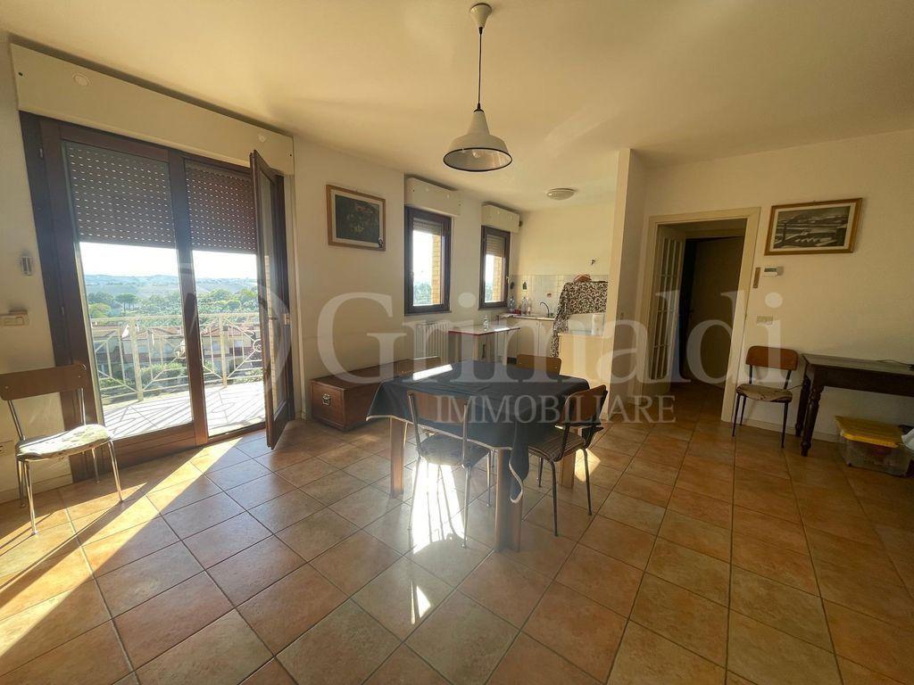 appartamento in vendita a Monte San Vito
